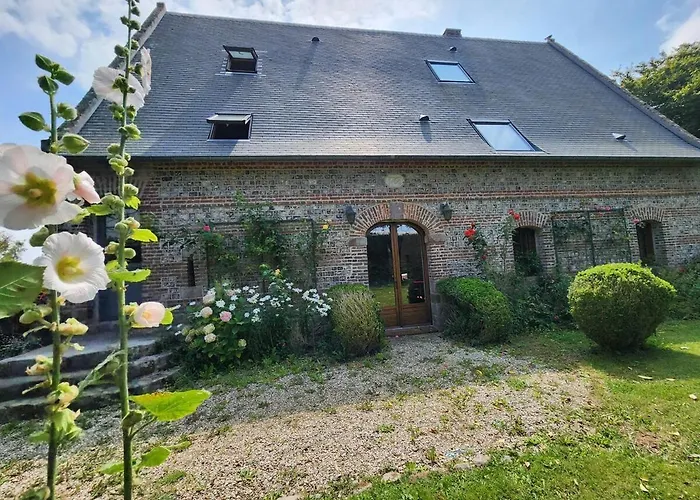 Sejour - Maison D'epoque Avec Jardin - Cote D'albatre 3* Ingouville