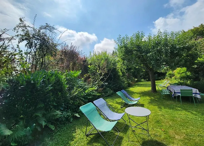 Guest house Sejour - Maison D'epoque Avec Jardin - Cote D'albatre